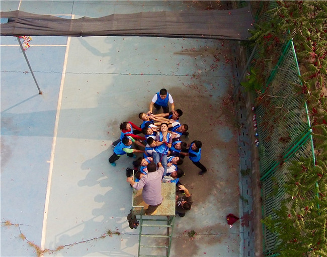 79 首页| 鸿运国际集团官网接待你登录