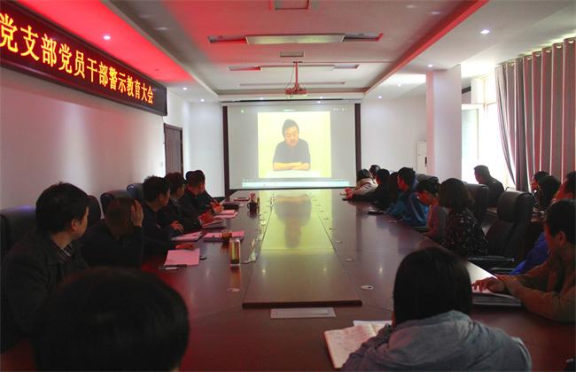 ��ҳ| ���˹��ʼ��Ź����Ӵ����¼